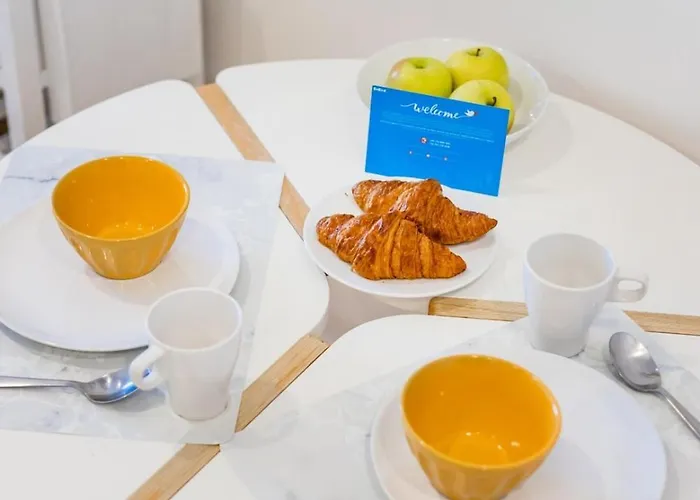 Balcony Views 포르투